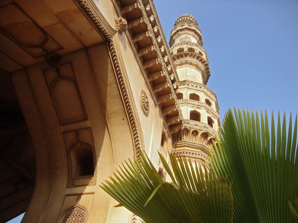 Minaret of charminar 12032012